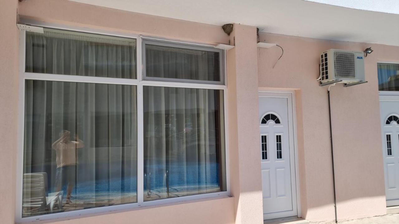 Бутикови Студиа Брита Kranevo Exterior photo